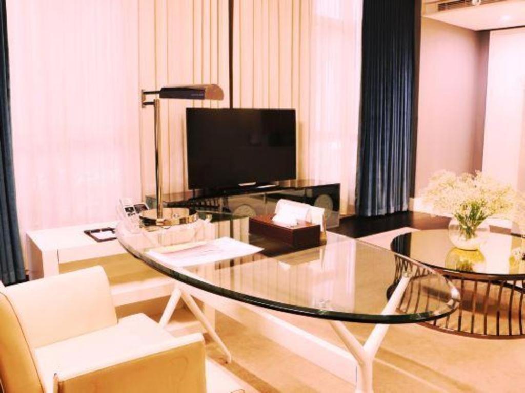 Jinjiang Metropolo Hotel Classiq Shanghai Off Bund Dış mekan fotoğraf