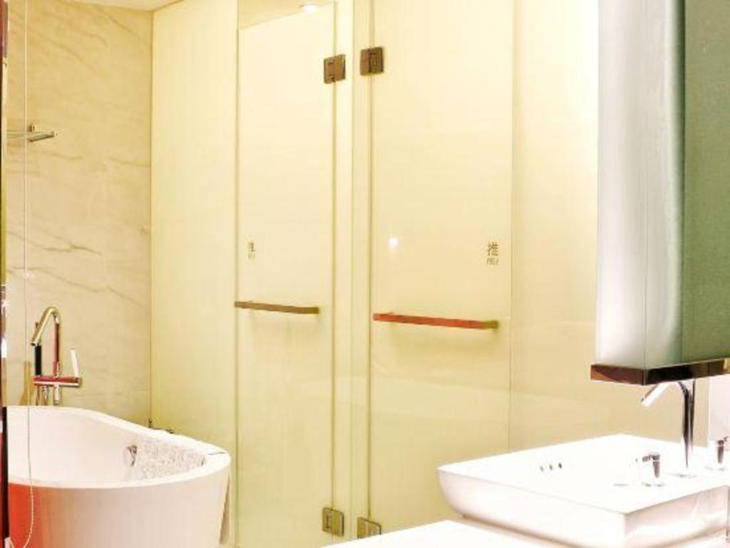 Jinjiang Metropolo Hotel Classiq Shanghai Off Bund Dış mekan fotoğraf