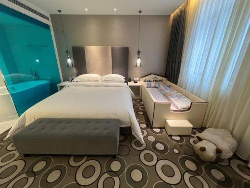 Jinjiang Metropolo Hotel Classiq Shanghai Off Bund Dış mekan fotoğraf